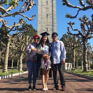 Meet your Posher, Julia